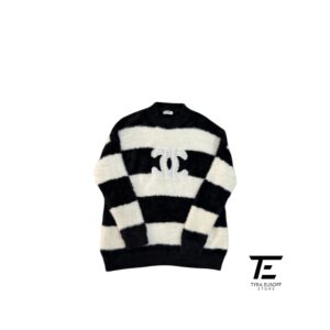 Chanel Women's Woll Blend Sweater (TES259)